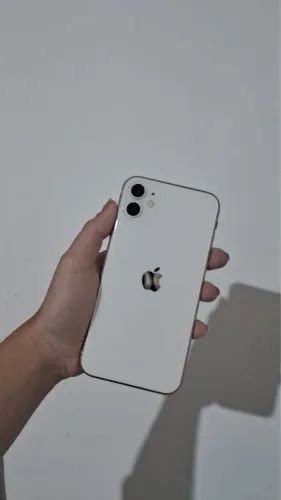 iPhone 11 64GB