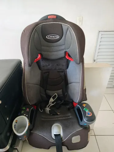Cadeirinha segurança para criança para o carro 