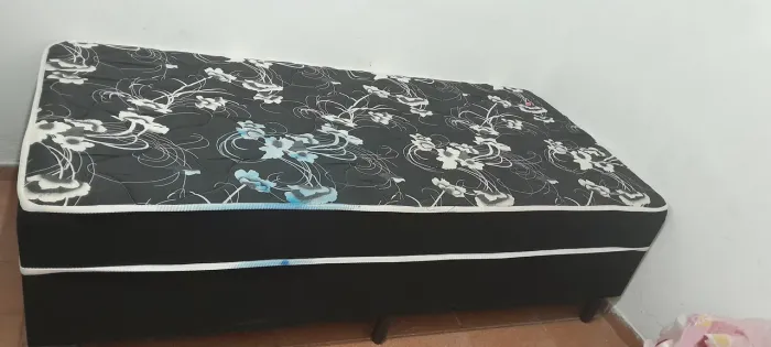 Cama de solteiro