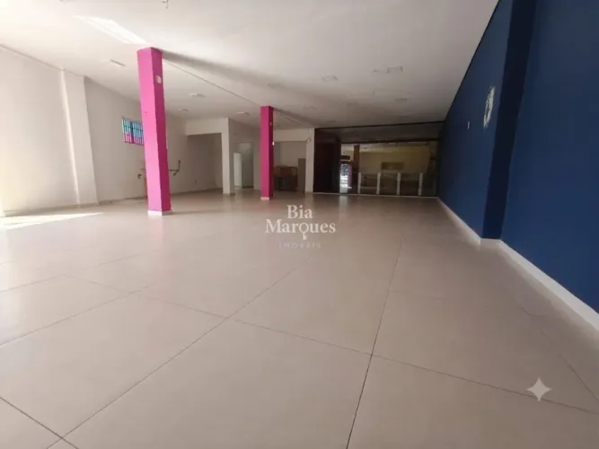 Salão Comercial para Alugar no Parque das Andorinhas