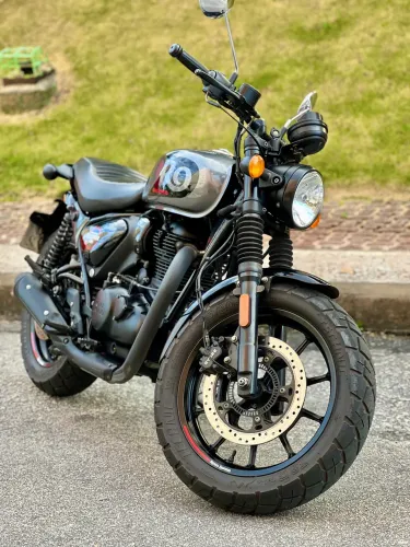Hunter 350 Royal Enfield - Rpm Garage Motos