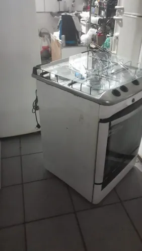 Fogão 4 bocas ótimo estado funciona perfeitamente