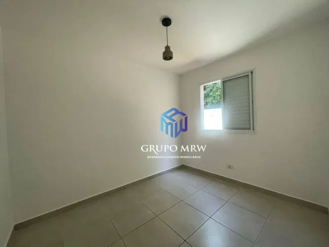 Casa com 3 dormitórios para alugar, 76 m² por R$ 2.710,00/mês - Residencial Vision Ville -