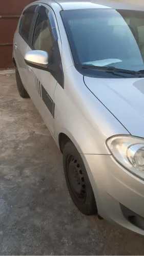Fiat Palio Attractive 1.0 EVO Fire Flex 8V 5P 2013