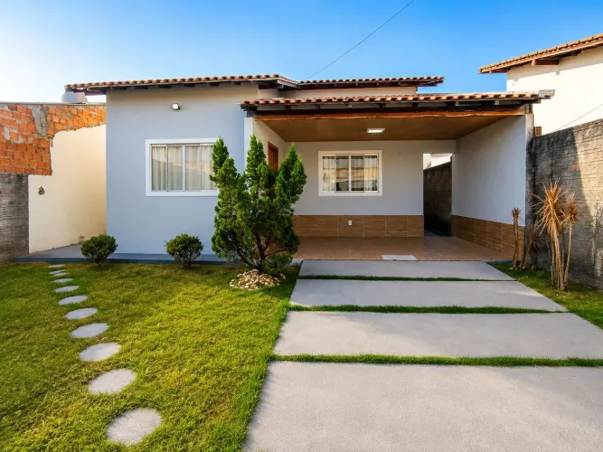 Excelente oportunidade de ter o seu lugar, Casa, 240 m², 2/4, sala, cozinha, quintal, gara