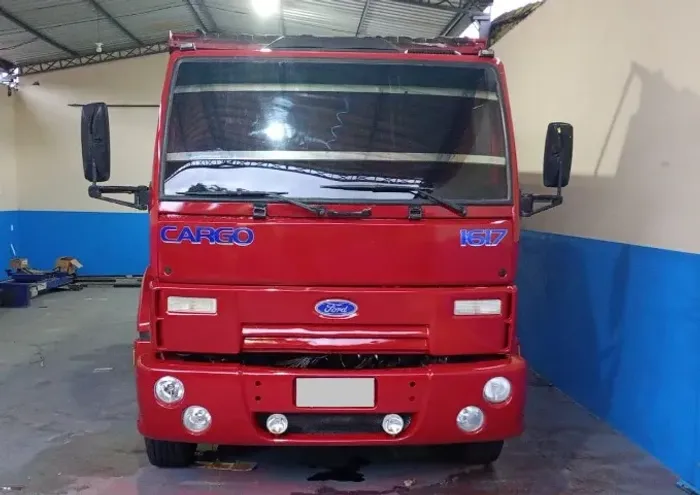 CAÇAMBA FORD CARGO 1617