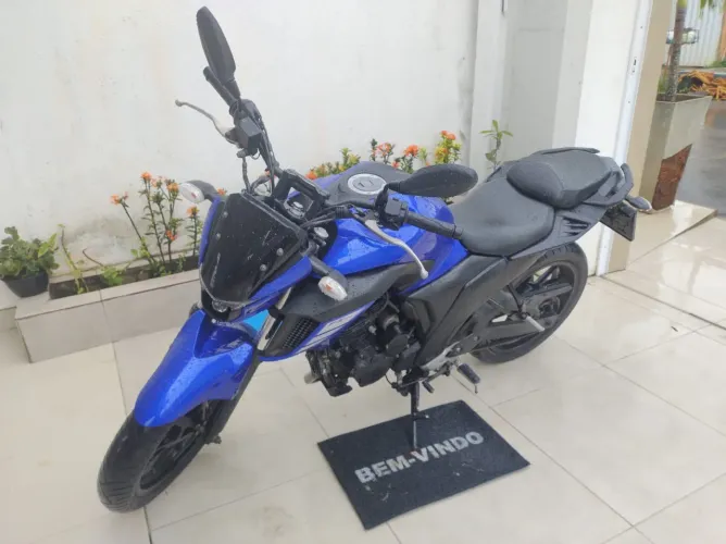 YAMAHA FZ25 FAZER 