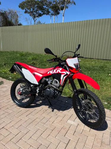 CRF de Rua - Bros 150 OHC