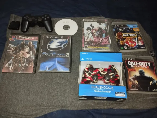 Jogos e controle de PS3 e PS2
