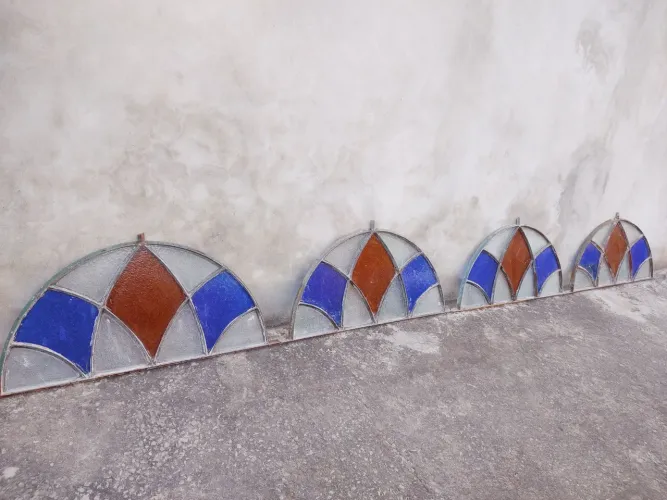 Arco para porta em vitral