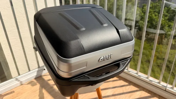 Baú Bauleto GIVI + Suporte bagageiro ADV - NOVÍSSIMO!!!