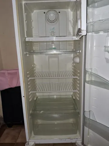 Geladeira frost free Consul