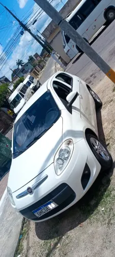 Fiat Palio Essence 1.6 Flex 16V 5P 2013