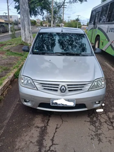 Renault Logan Expression Hi-flex 1.6 8V 4P 2010