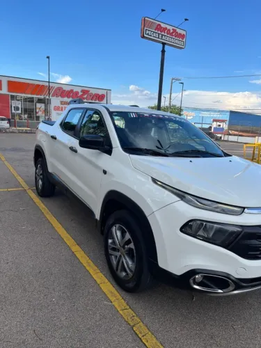 Fiat Toro Freedom 2.0 16V 4X2 TB Diesel Mec. 2018