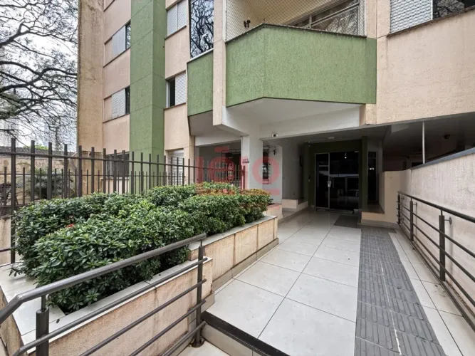Apartamento com 3 quartos para alugar por R$ 2200.00, 89.20 m2 - ZONA 07 - MARINGA/PR