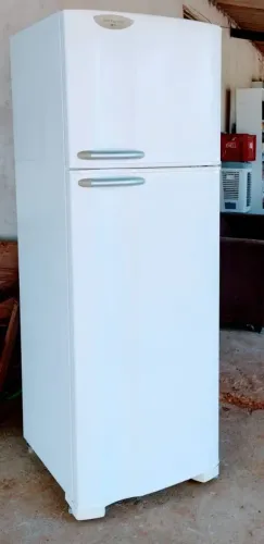 Geladeira Duplex Eletrolux Fosfree 220vlts