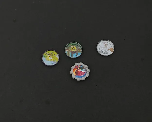 Tazos  piratas + Bob esponja Elma chips 