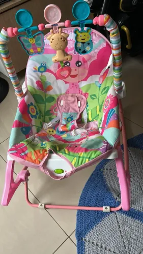 Cadeirinha de descanso infantil