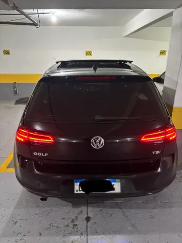 Volkswagen Golf Comfortline 1.0 TSI Total Flex Mec. 2017