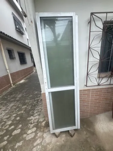 Porta em ótimo estado
