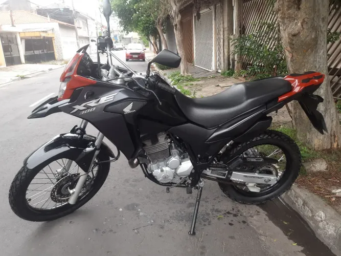 Xre 300 abs
