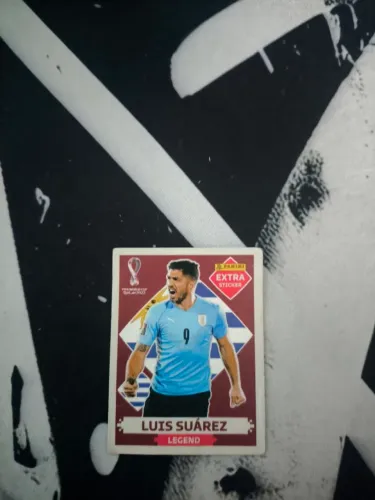 2 Figurinhas Extra Legend Vermelhas Qatar 2022 - De Bruyne e Suárez
