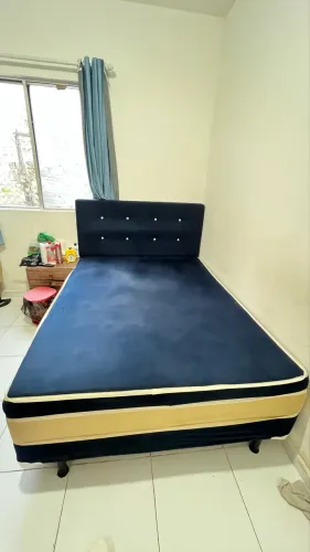 Cama de casal - Box 