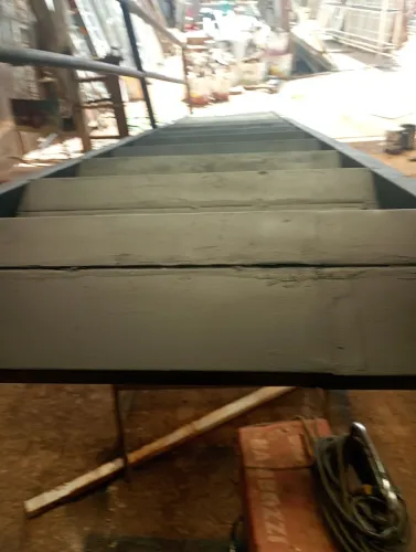 Escadas de ferro largura 90 Cm altura  5 metros 