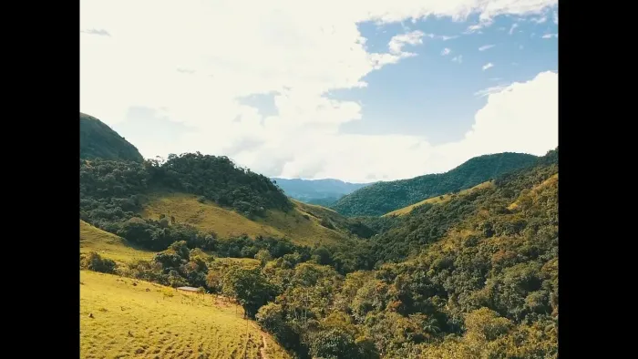 Lindo terreno com cachoeira em Lidice RJ