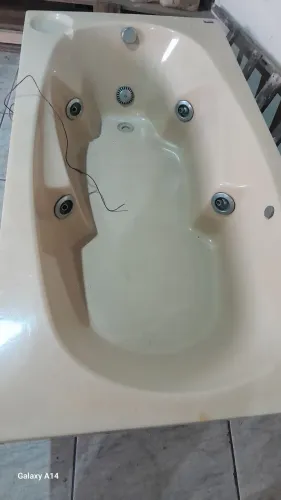 Banheira hidromassagem