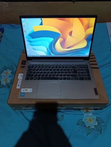 Notebook Lenovo