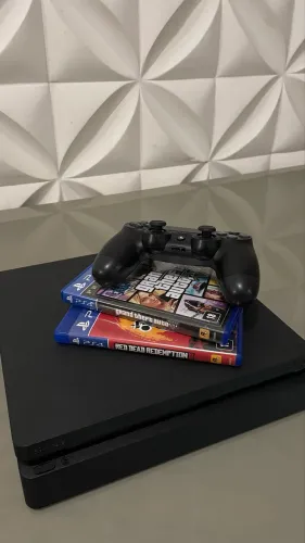 PS4 slim 1TB + Controle original e jogos, funcionando perfeitamente