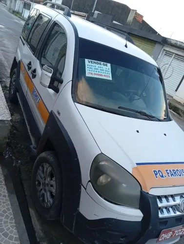 Fiat Doblo Adv. Xingu Locker 1.8 Flex 16V 5P 2014