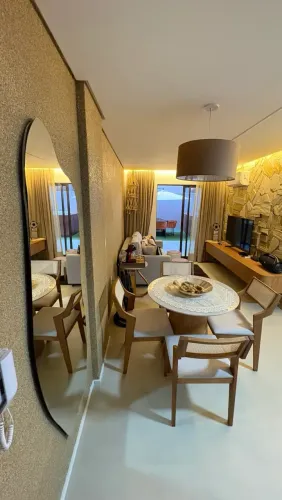 Quarto e Sala Mobiliado com Hidromassagem a 100m do Mar da Praia do Frances