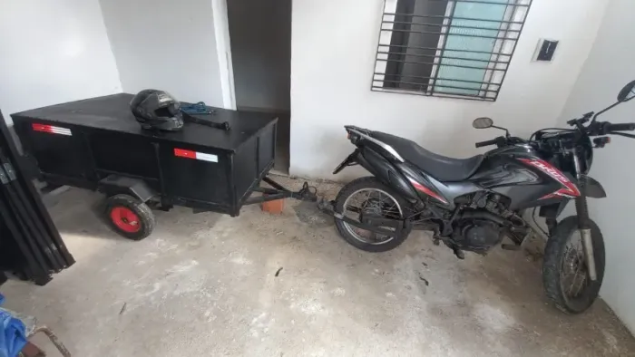 Faço carretinha para moto com suspensão independente