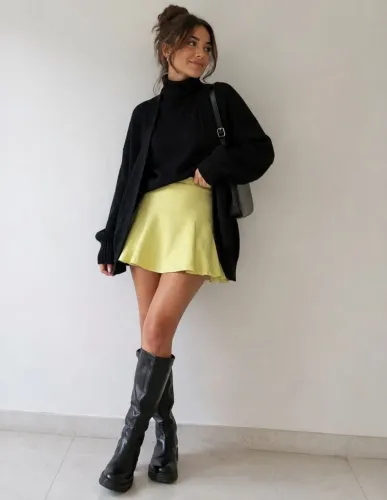Saia TVZ cor verde lima tam 42