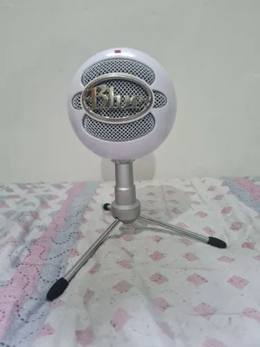 Microfone USB Blue Snowball iCE (Branco)