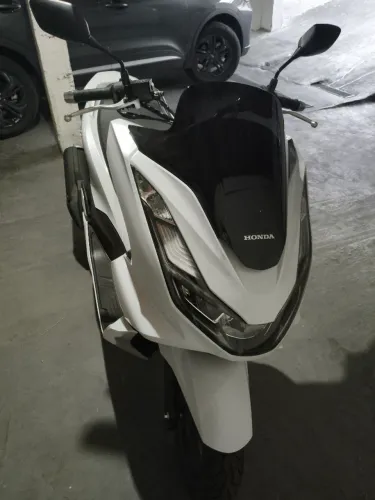 PCX 2025