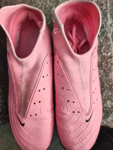Chuteira Original Nike Society