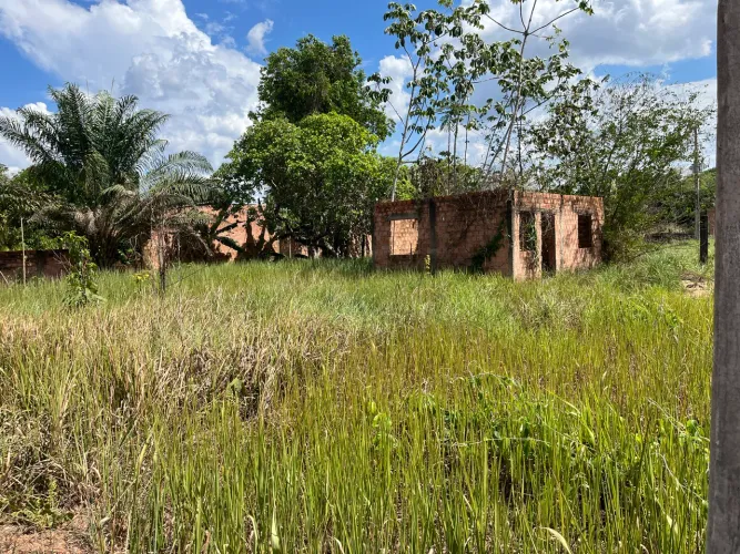 Vende se terreno