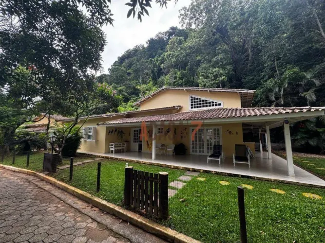 Casa com 3 dormitórios à venda, 200 m² - Praia de Paúba - São Sebastião/SP