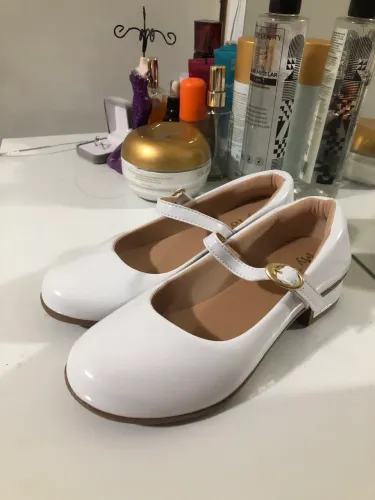 Sapatinho de saltinho infantil