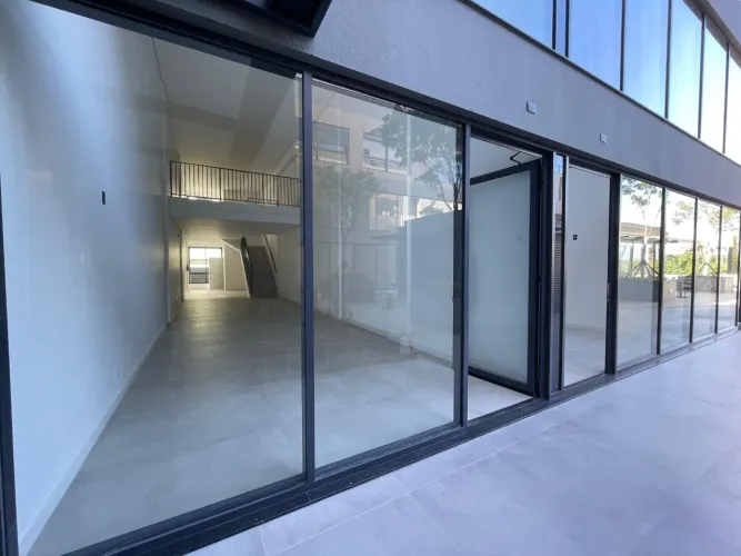 Saco Grande | Loja Comercial 133m² no First