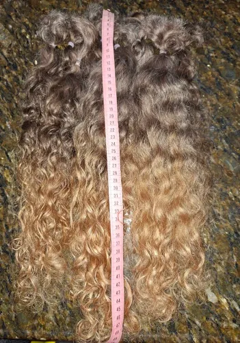 Cabelo humano cacheado
