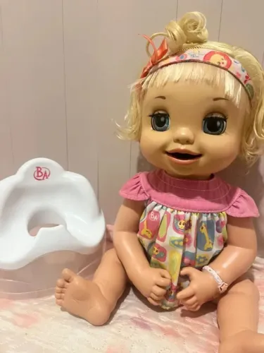 Boneca Baby Alive - Hora Do Troninho