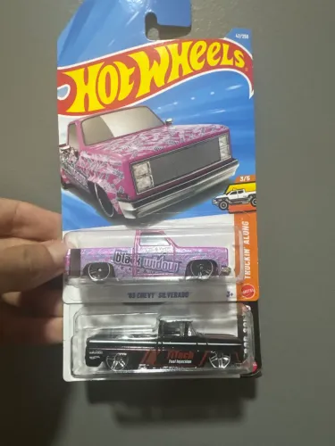 Hot wheels 