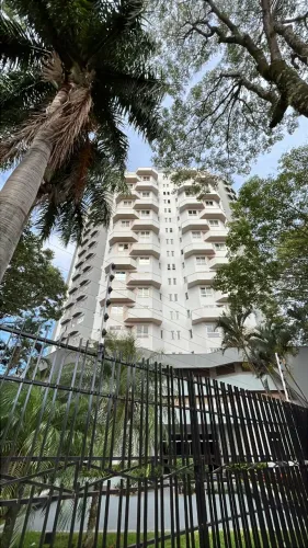 Apartamento Mobiliado, reformado, com ar condicionado, janelas e cozinha novas, Guaíra PR