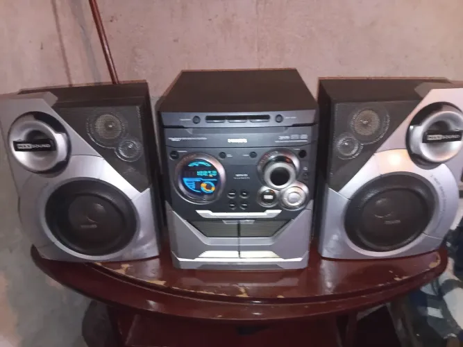 Som Philips simples