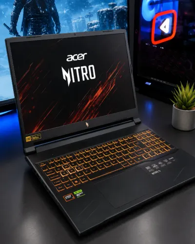 Notebook Gamer Acer Nitro V16 Core 7-240H / RTX 5070 8GB / 16GB / 512GB SSD / 15.6" FHD+